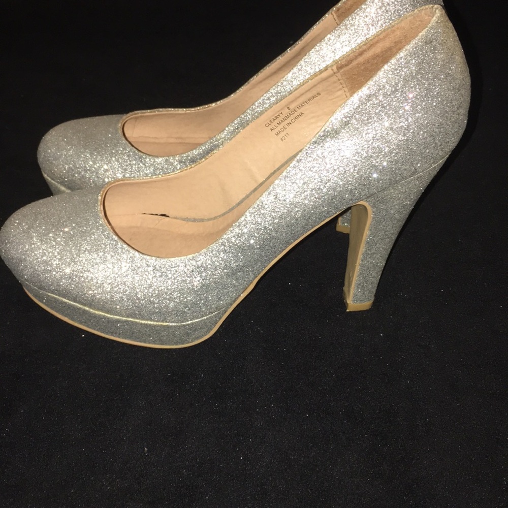 Heels! - Picture 5 of 7